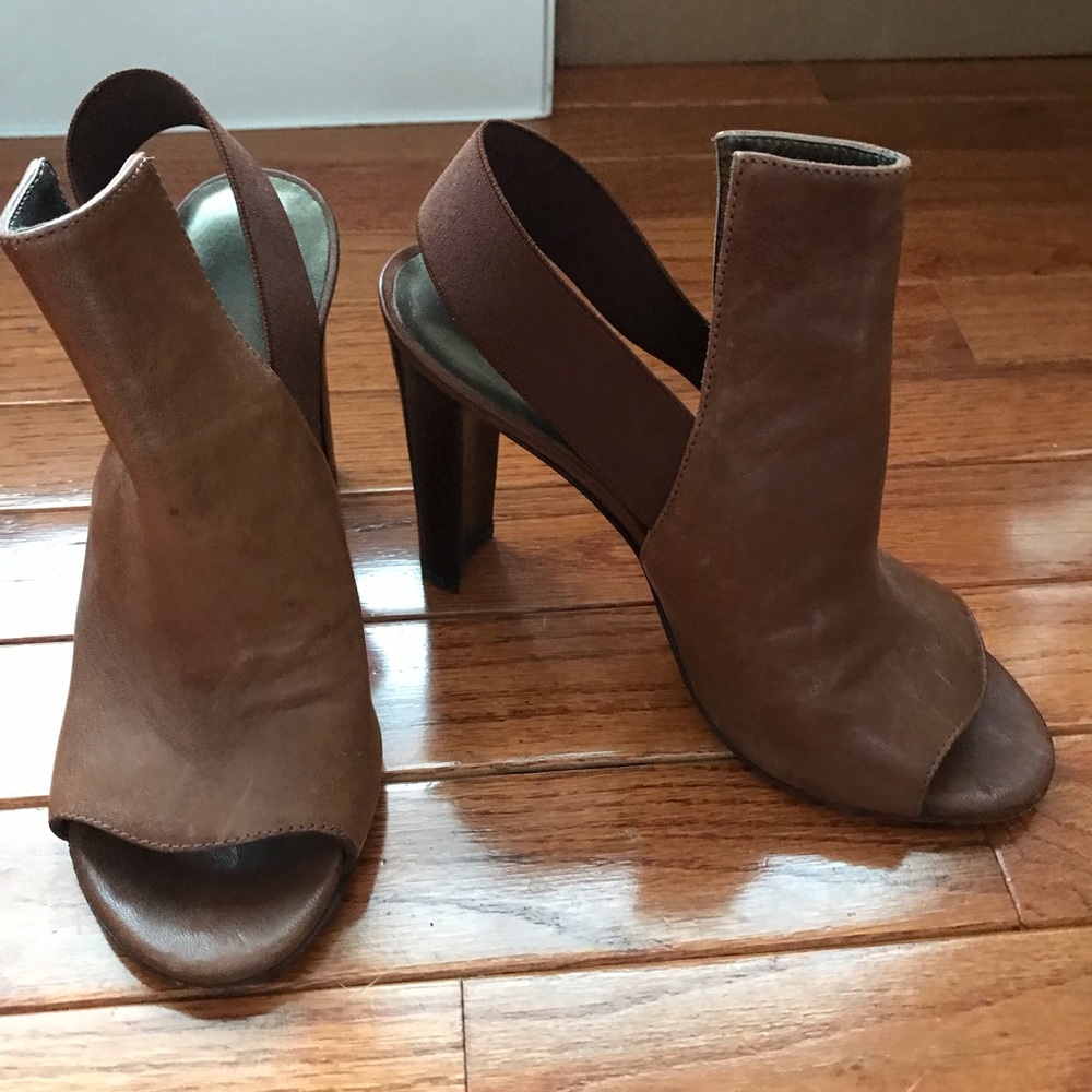Stuart Weitzman Boot Heel 6.5 - image 1